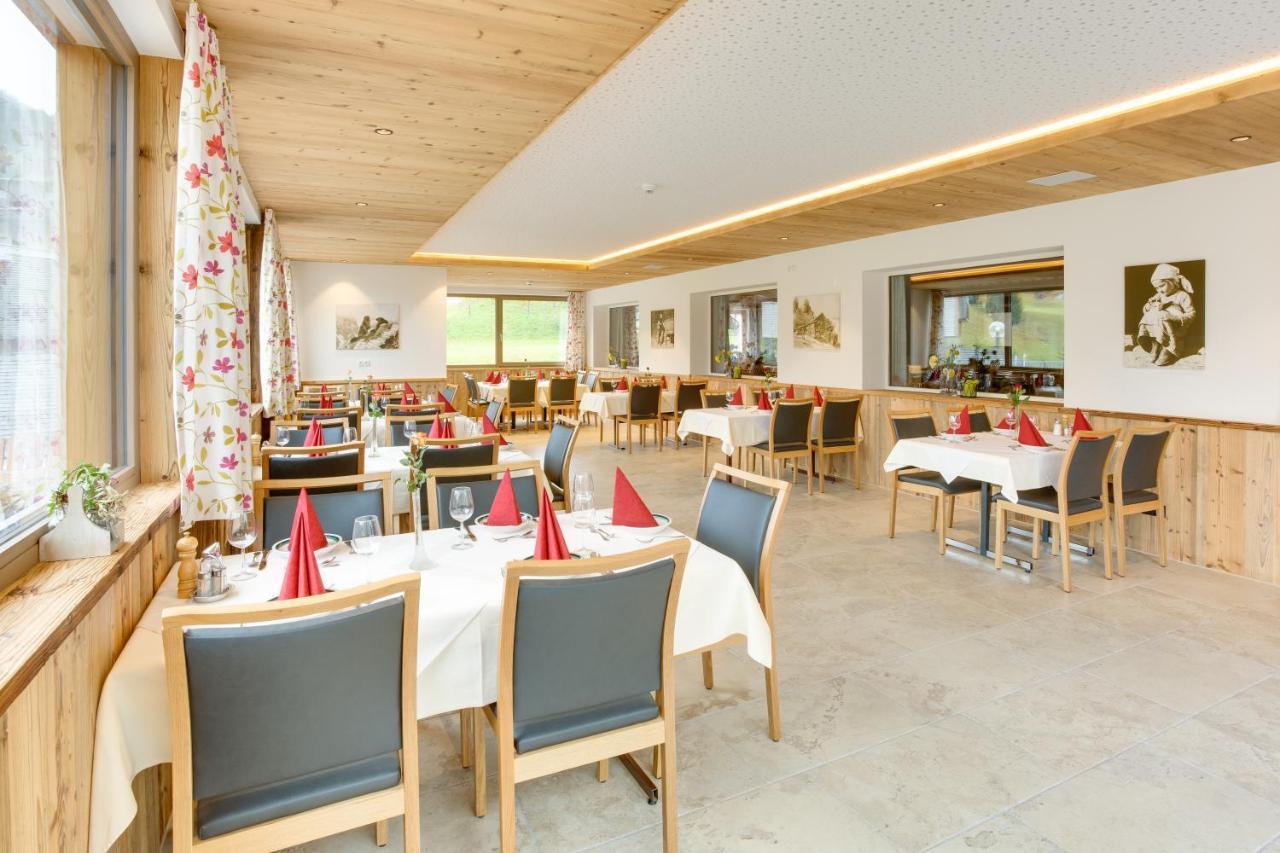 Hotel Burtschahof Buerserberg Luaran gambar