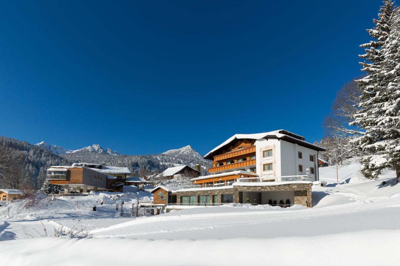 Hotel Burtschahof Buerserberg Luaran gambar