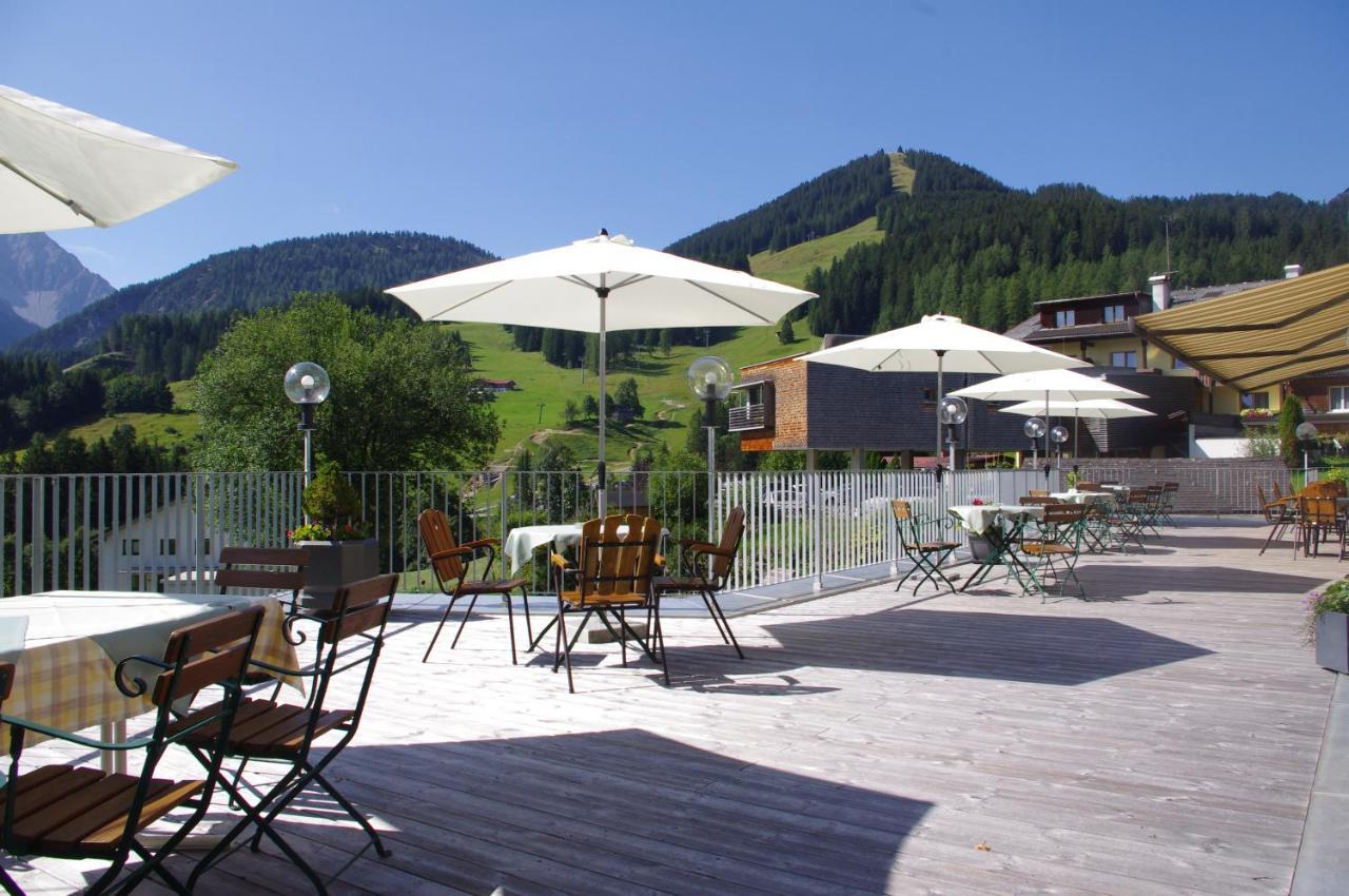 Hotel Burtschahof Buerserberg Luaran gambar