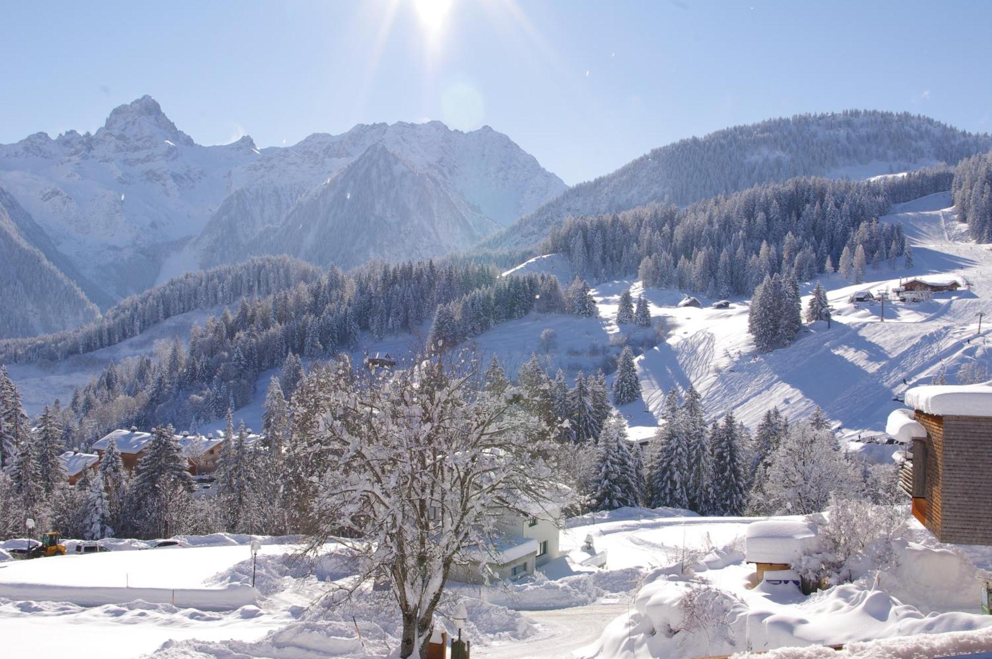 Hotel Burtschahof Buerserberg Luaran gambar